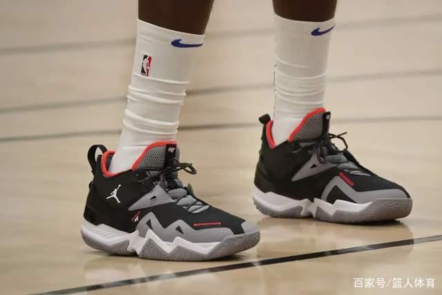 广东遭深圳赛季双杀 队史第2次在德比战被横扫